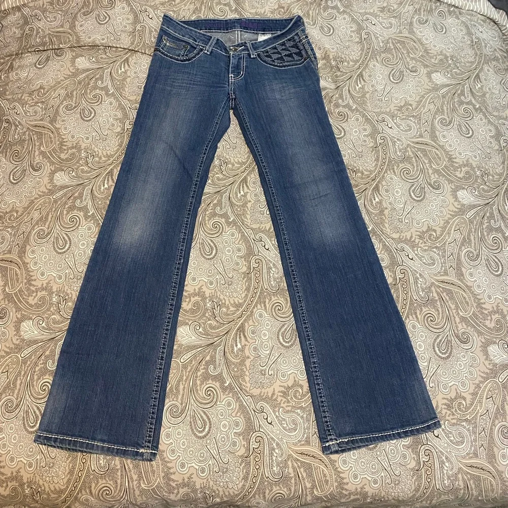 Low Rise Bootcut - Picture 2 of 3